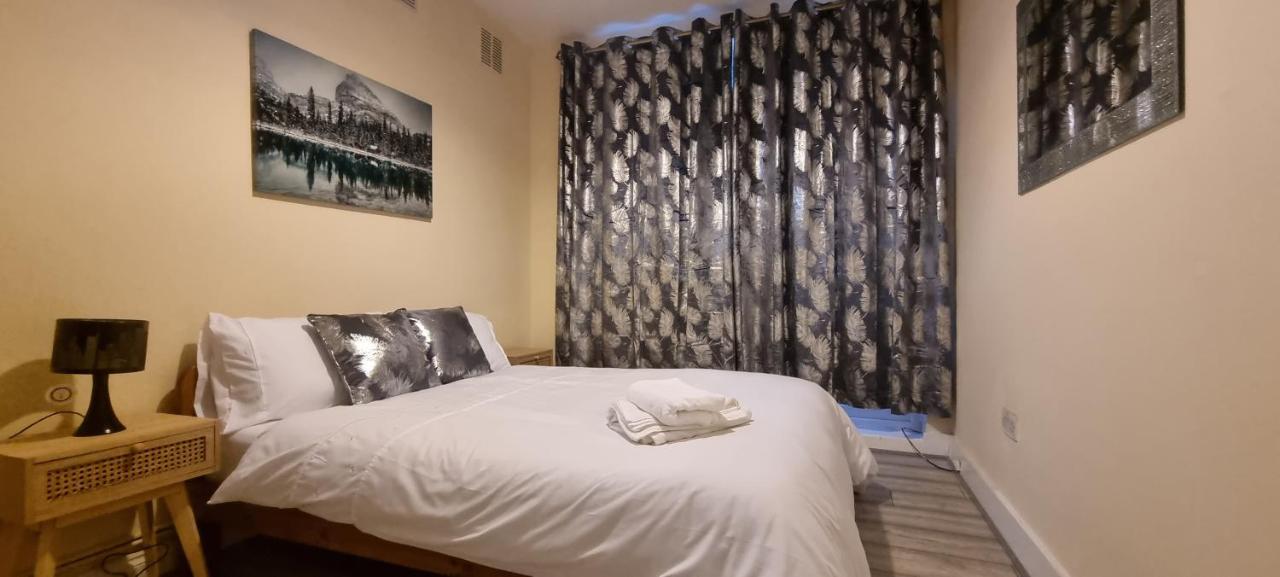 Bloomsbury Apartments - Edgware London Экстерьер фото