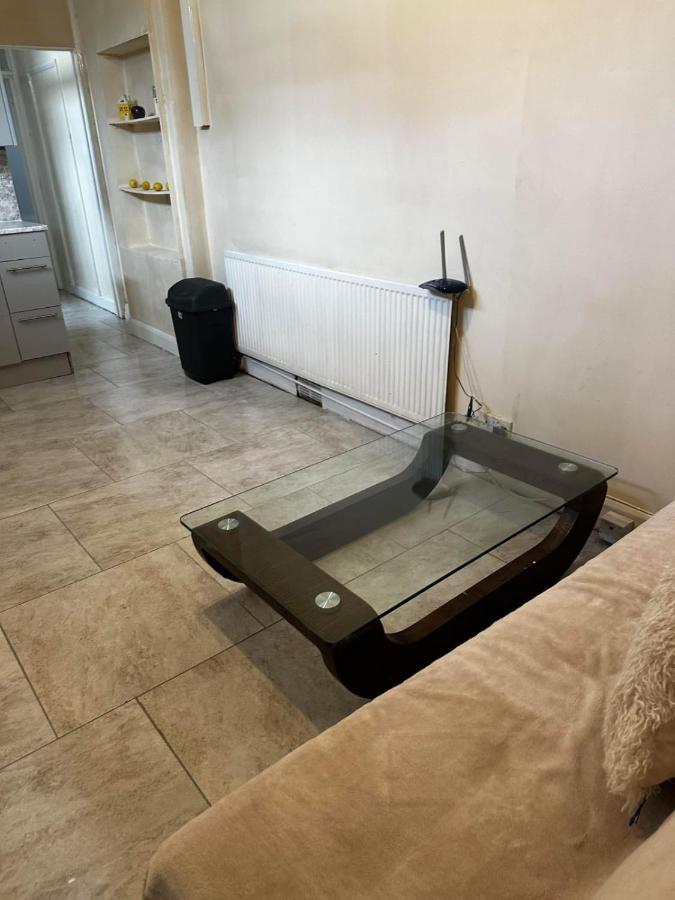 Bloomsbury Apartments - Edgware London Экстерьер фото